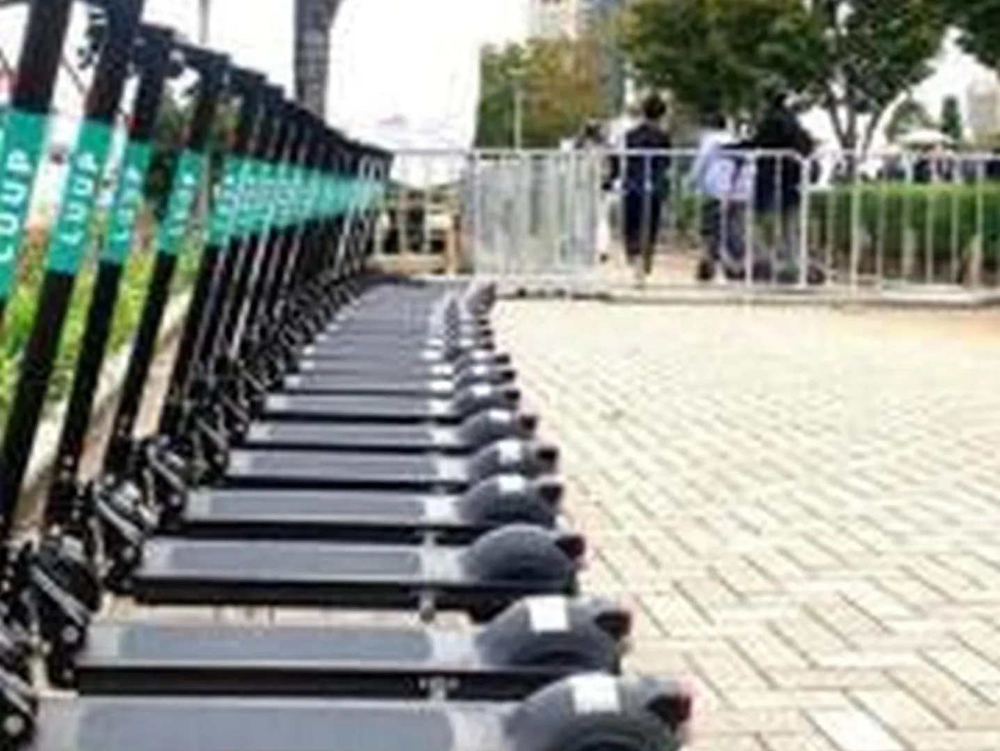 Apartamento コンフィデンスロン1001 Osaka